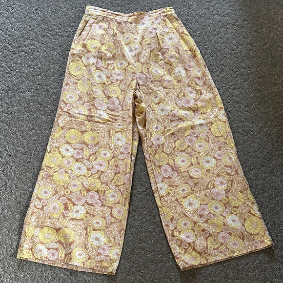 Cotton On Pants - Cotton On Body Floral Paisley Pants